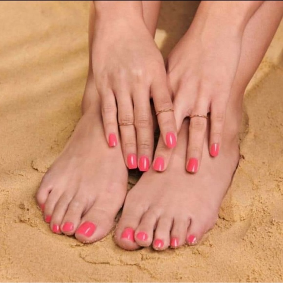 Color Street Watermelon Session pedicure set and matching nail set - Picture 3 of 3